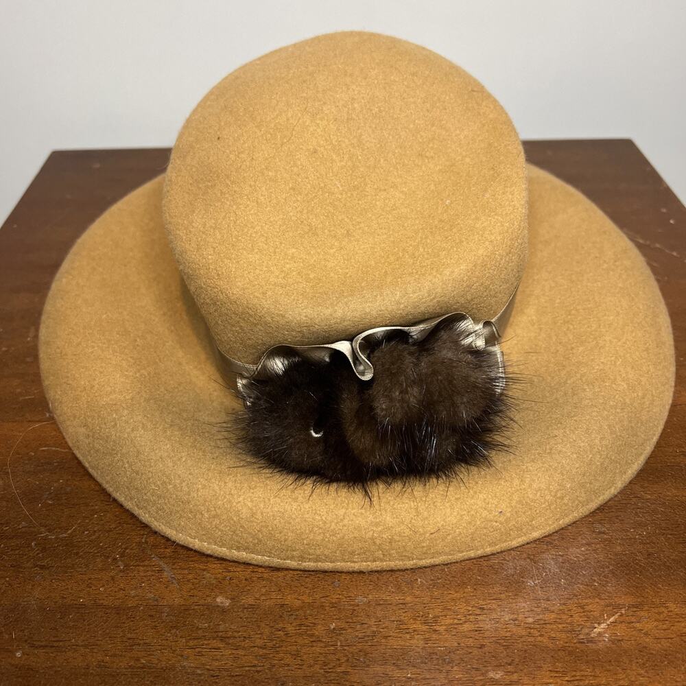 Vintage Lord & Taylor 100% Wool Made In Italy Church Hat Tan Beige